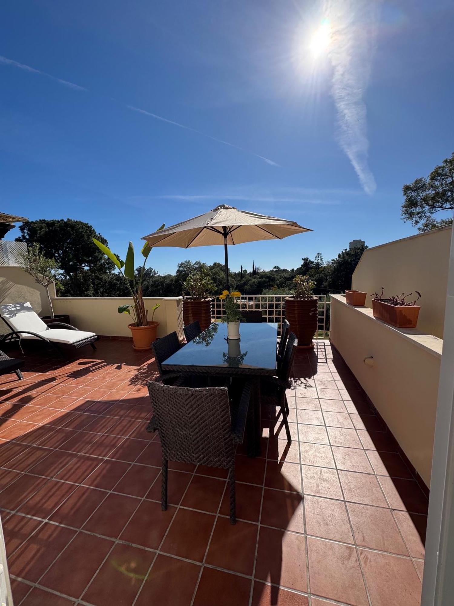 Appartement Piso-lechuza Elviria 2 Bedroom Penthouse-maisonette In Elviria-marbella- Urb Jardines De Santa Maria Golf